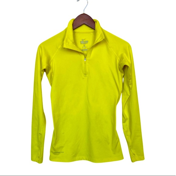 Nike Pro Combat Jacket - Picture 2 of 5